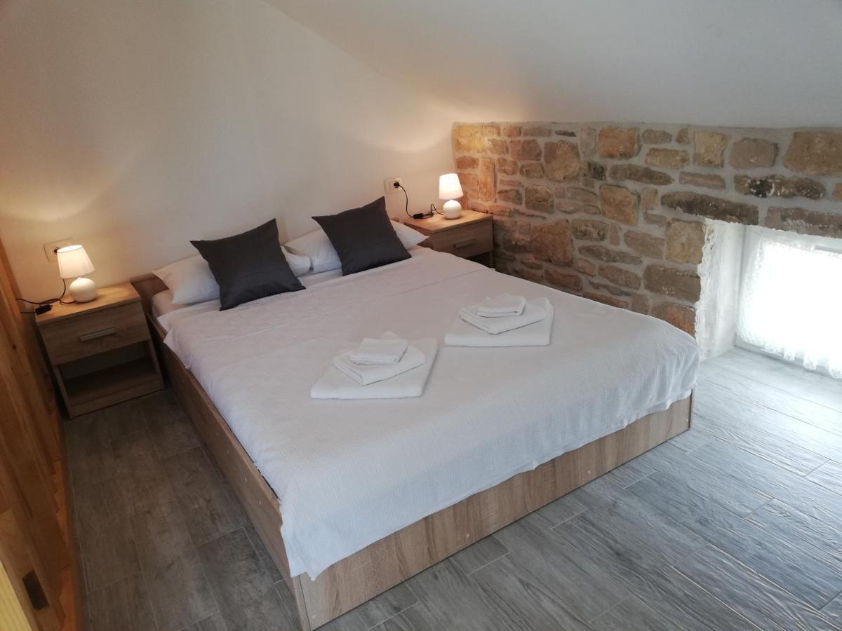 Apartmani Goga Skradin Exterior photo