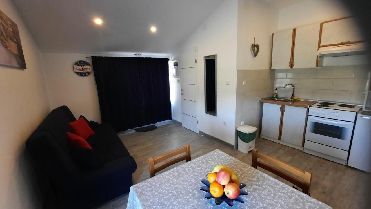 Apartmani Goga Skradin Exterior photo