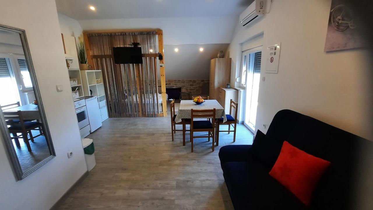 Apartmani Goga Skradin Exterior photo